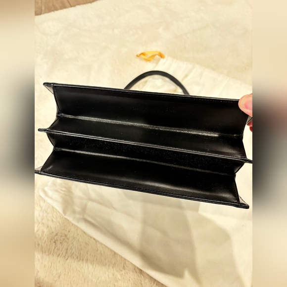 100% authentic Givenchy Handbags Black - Picture 4 of 9